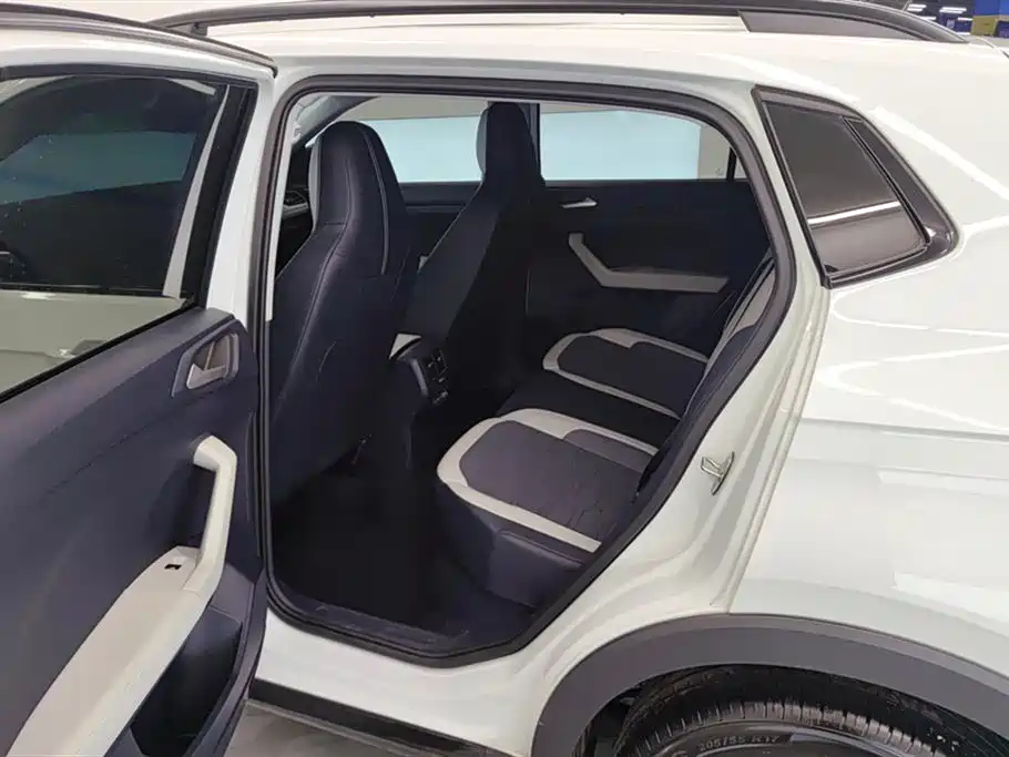 Volkswagen Tharu 2025 Model Rising Star 300TSI Aspiration Edition фото 11