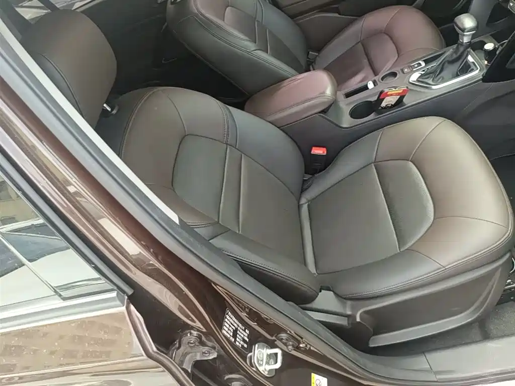 GAC Trumpchi Trumpchi GS4 2017 235T Automatic 2WD Luxury Smart Connected Edition фото 25