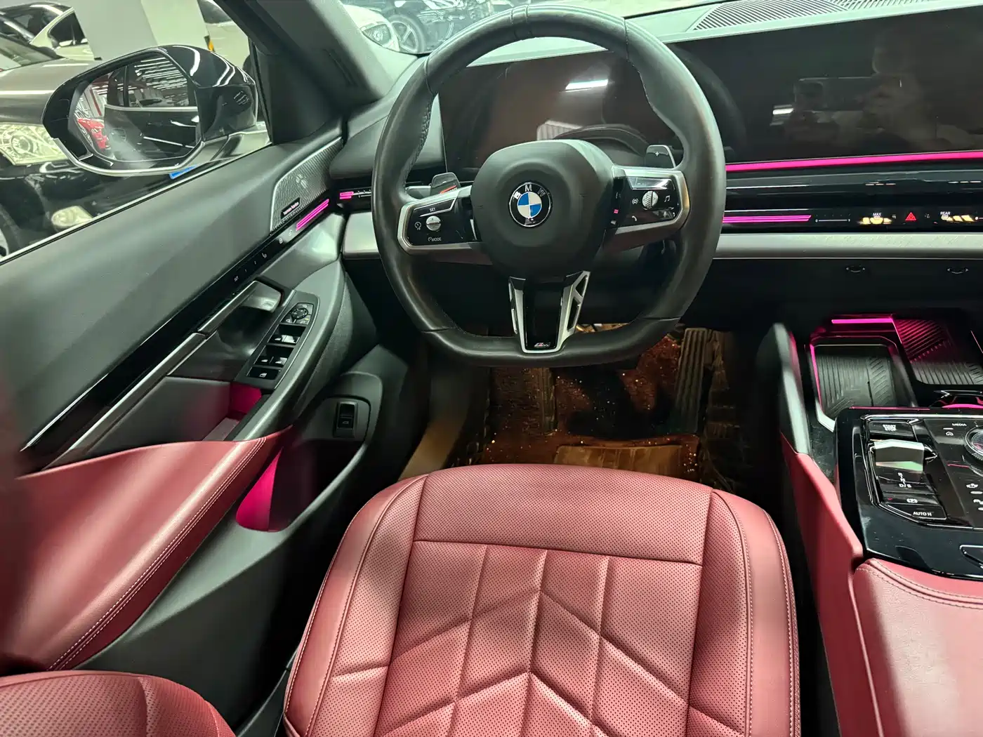 BMW 5 Series 2024 525Li M Sport Package фото 4