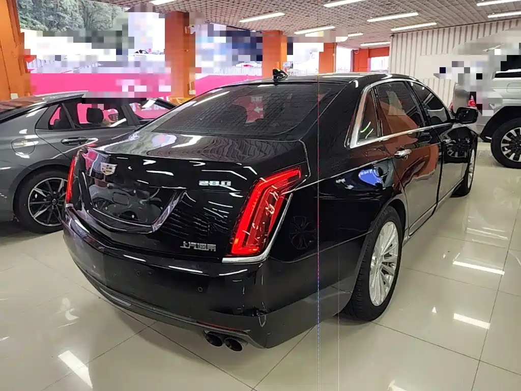 Фото 7 - Cadillac CT6