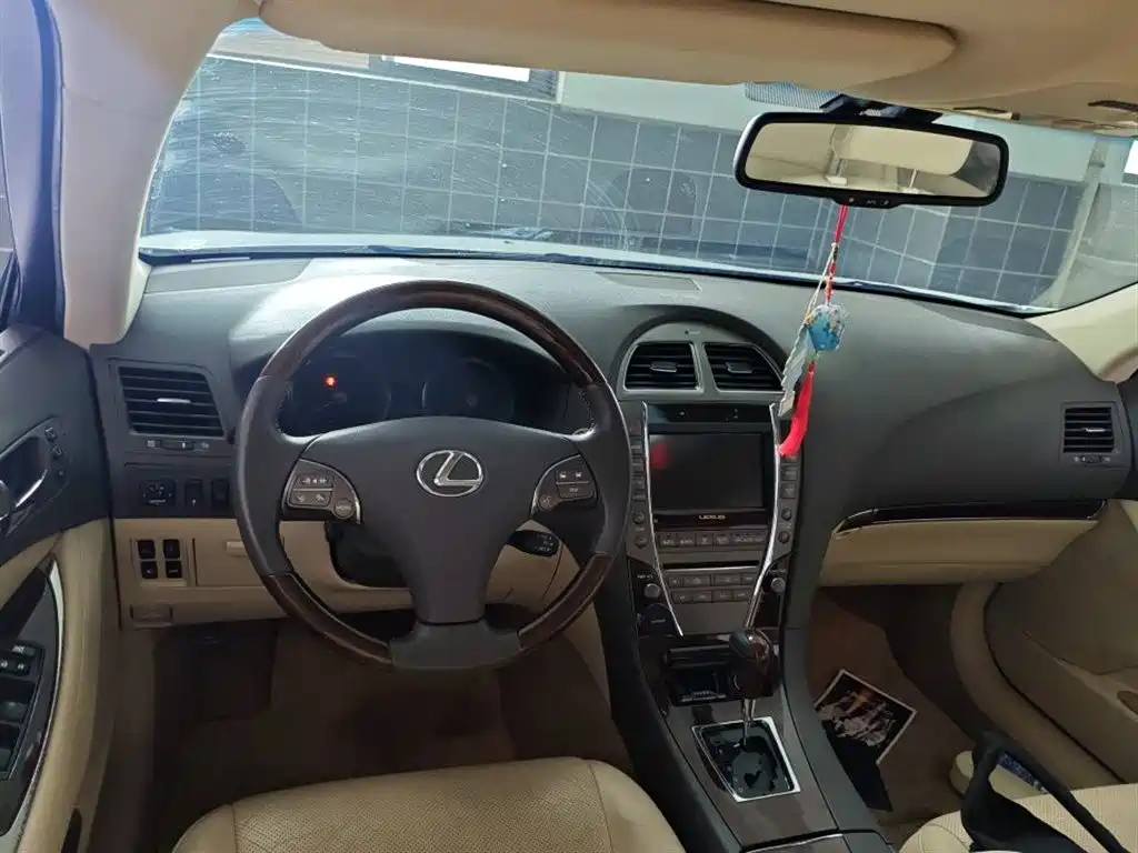 Lexus ES 2010 240 Luxury Edition фото 4
