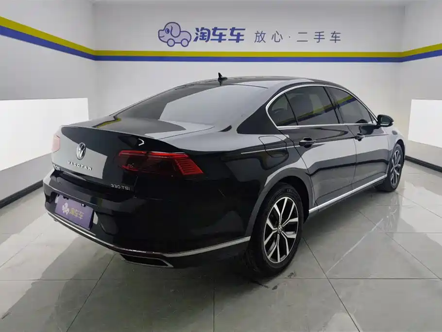 Volkswagen Magotan 2020 330TSI DSG Leading фото 3