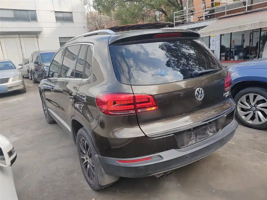 Volkswagen Tiguan 2016 Model 300TSI Automatic 2WD Luxury Edition фото 5