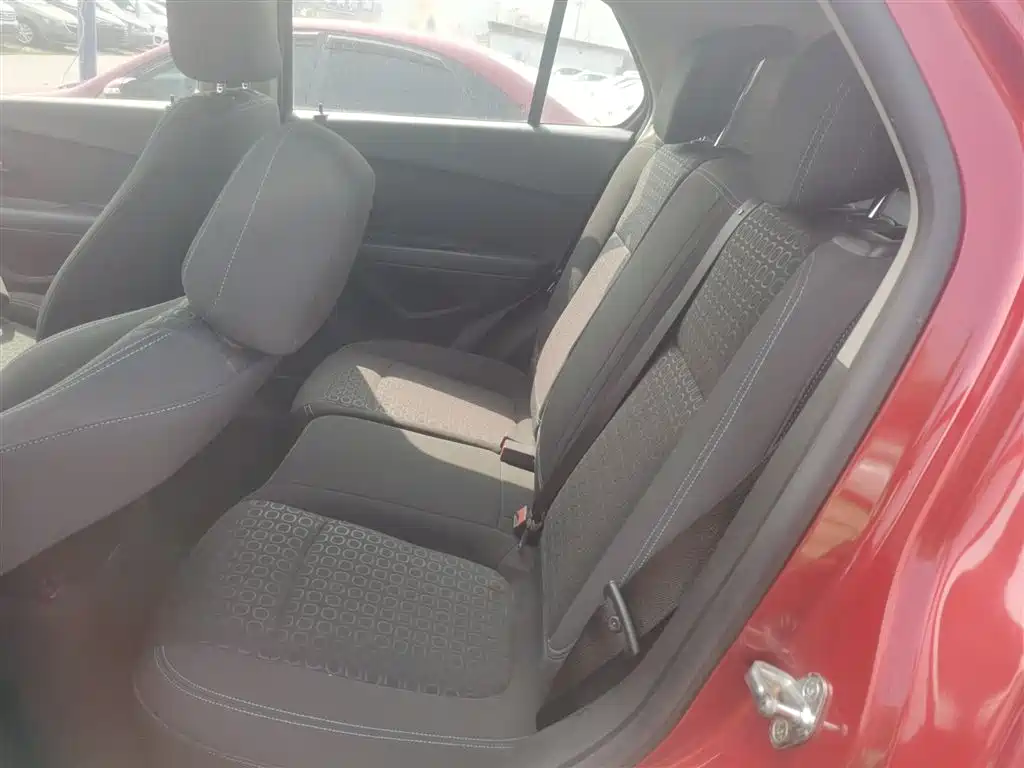 Chevrolet Trax 2014 1.4T Manual 2WD Comfort фото 13