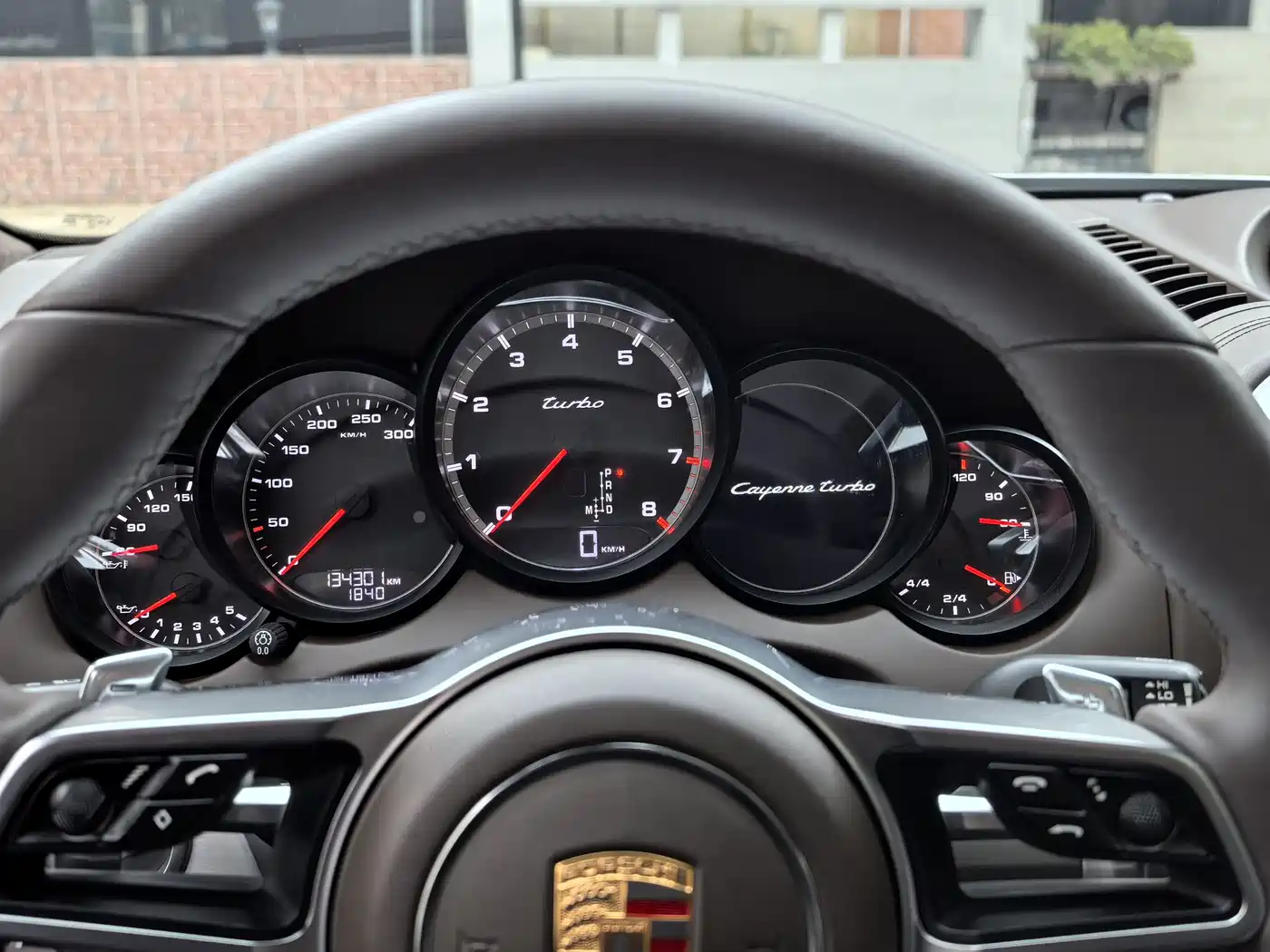 Porsche Cayenne 2015 Cayenne Turbo 4.8T фото 8