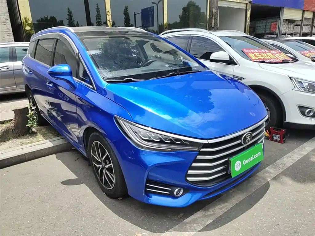 BYD Song MAX 2017 1.5T Auto Smart Connect Premium 7-seater фото 4