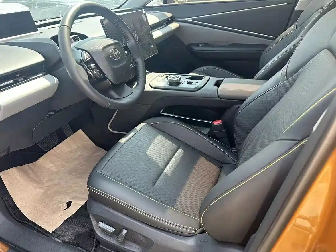 Toyota bZ5 2025 2025 550 PRO Smart Edition