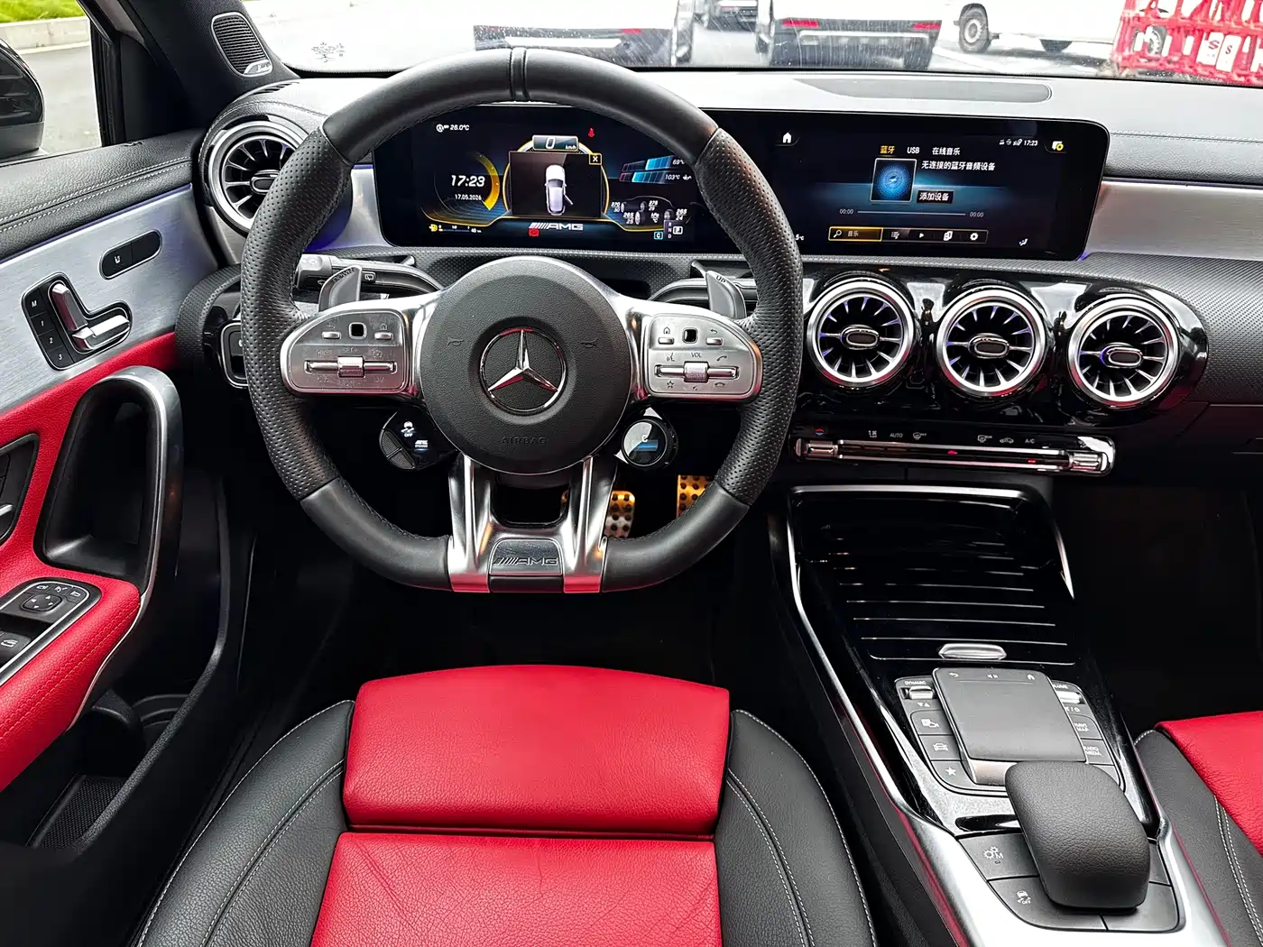 Mercedes-Benz A-Class AMG (Import) 2022 AMG A 35 4MATIC фото 14