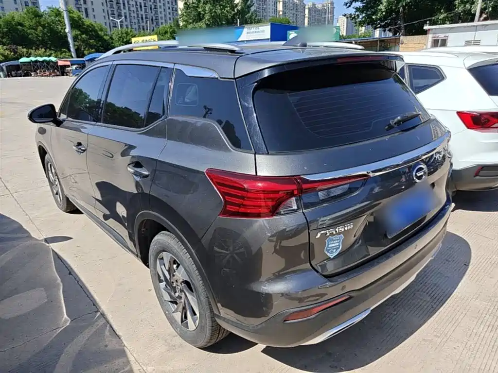 GAC Trumpchi Trumpchi GS4 2021 270T Auto Luxury Smart Connect фото 5