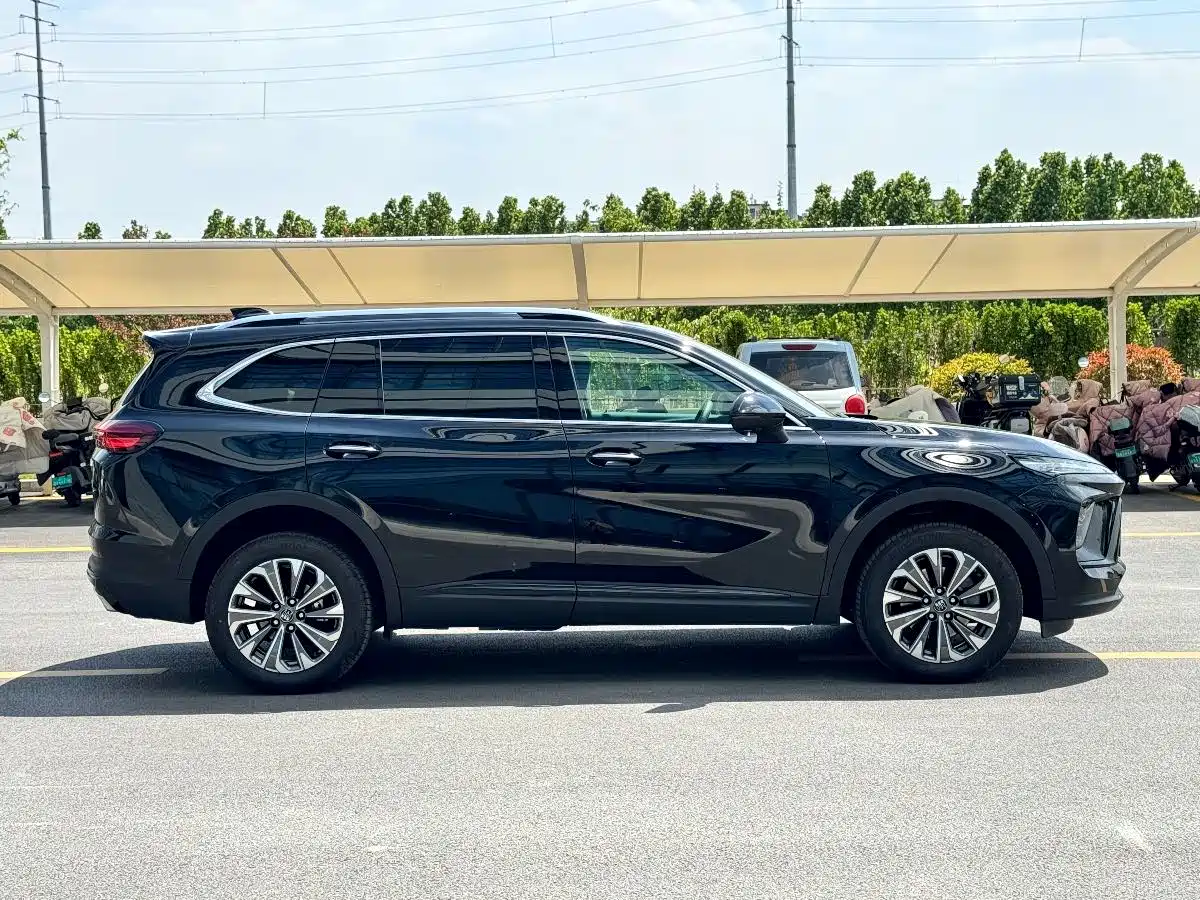 Buick Envision Plus 2026 Envision Plus 28T FWD Base фото 7