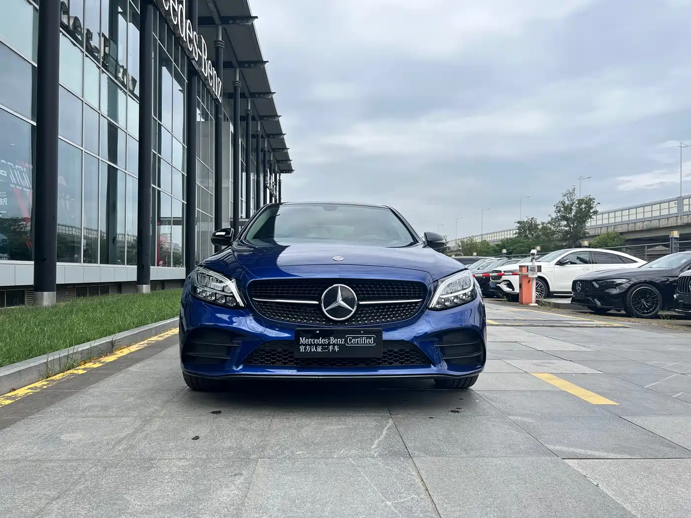 Mercedes-Benz C-Class 2021 C 260 L Sport Starry Exclusive Edition фото 2