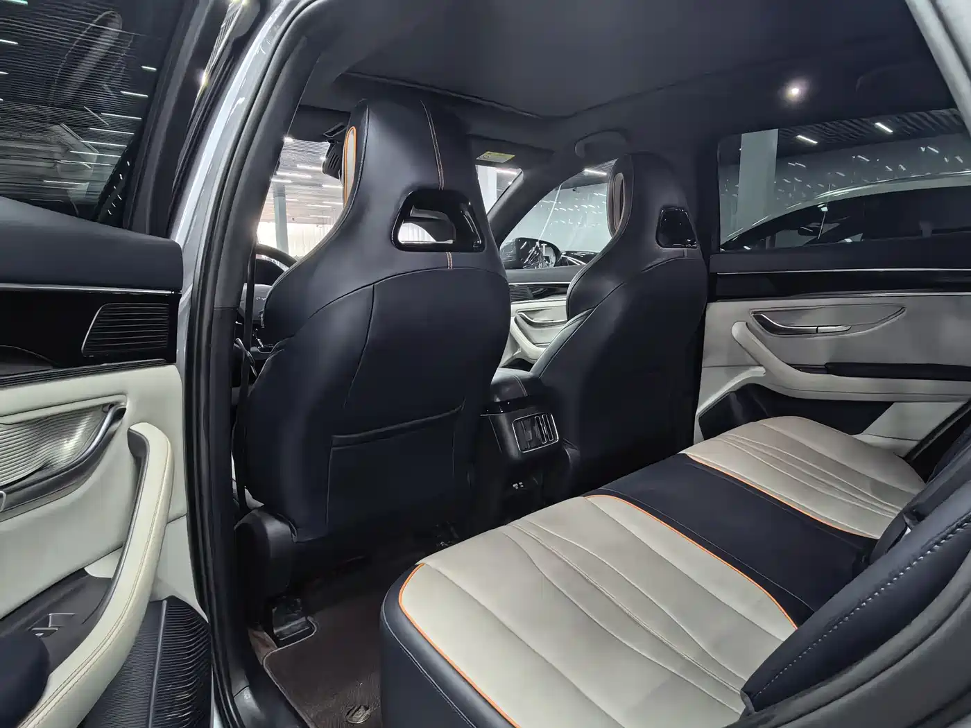 BYD Song PLUS PHEV 2023 Champion Edition DM-i 110KM Flagship фото 9