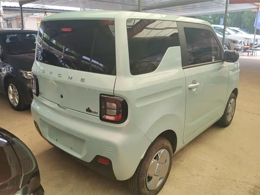 Geely Galaxy Panda 2023 Panda Mini 200km Endurance Bear фото 3