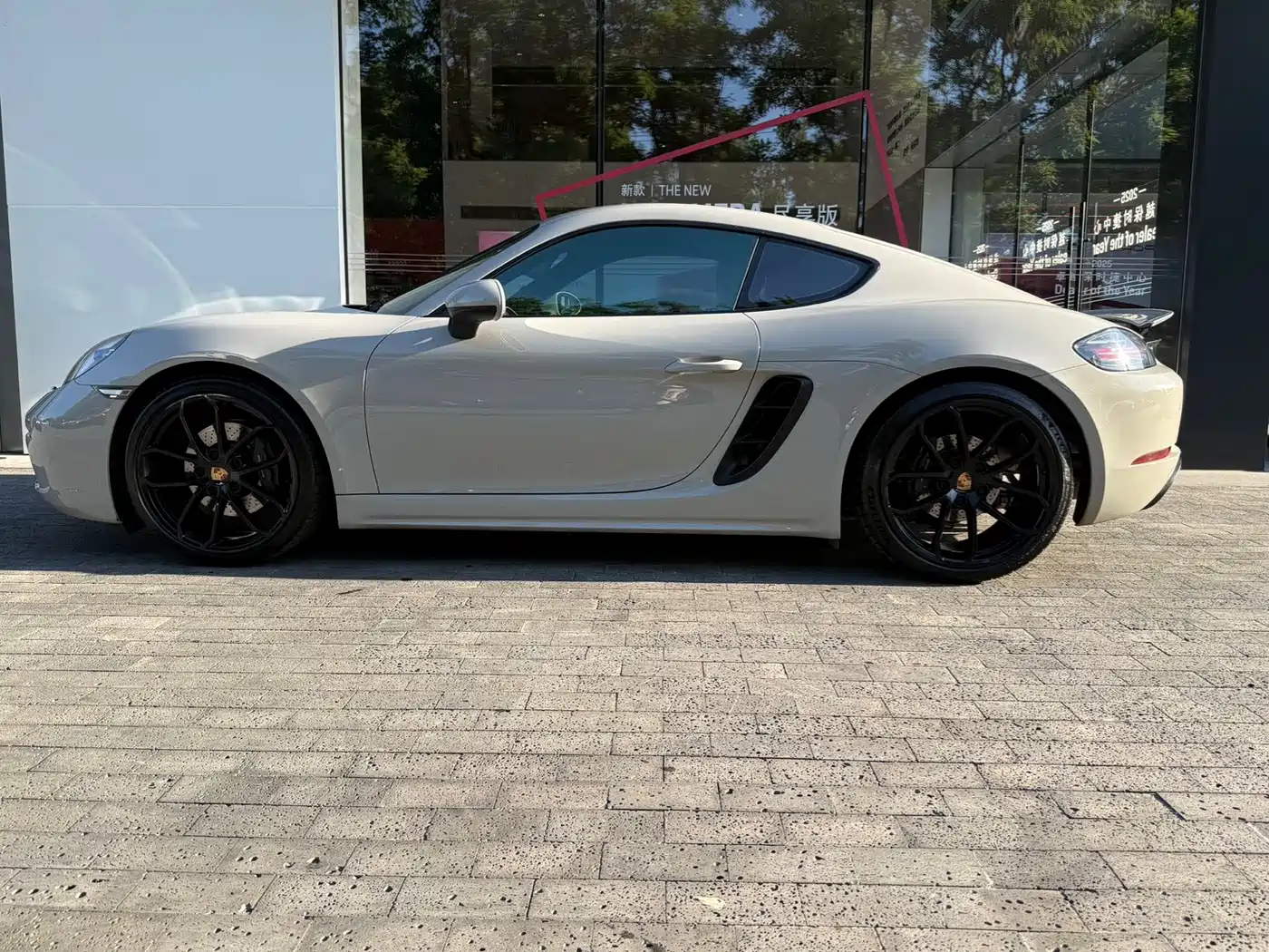 Porsche 718 2023 Cayman Style Edition 2.0T фото 4