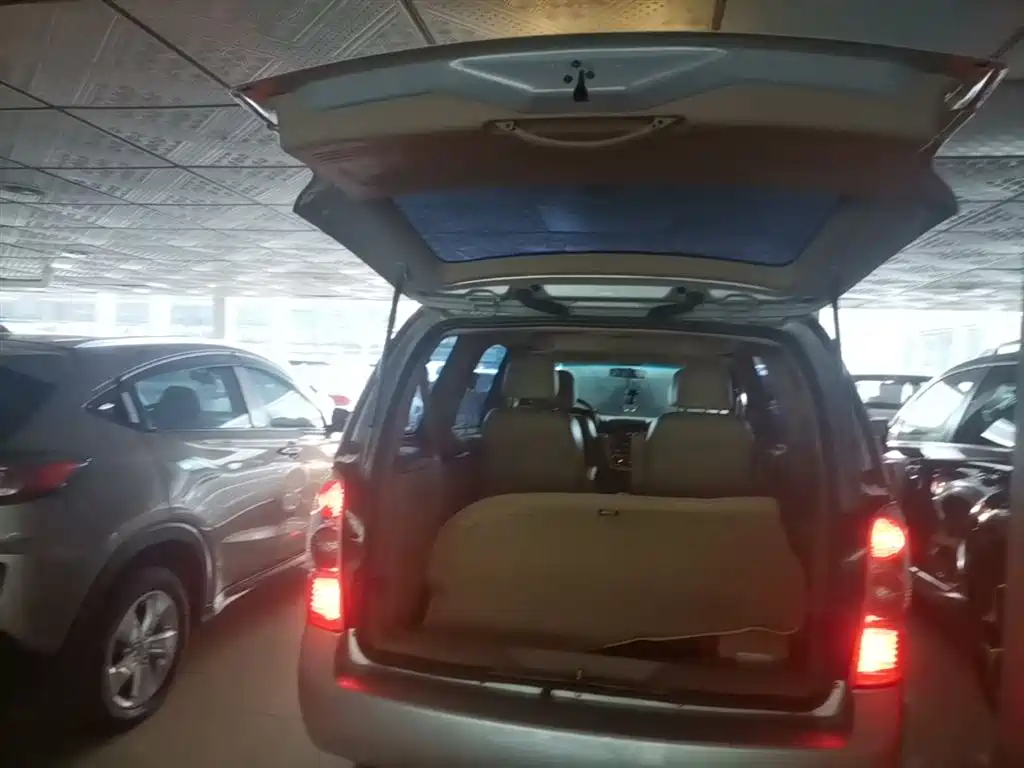 Buick GL8 2014 2.4L Classic Edition фото 19