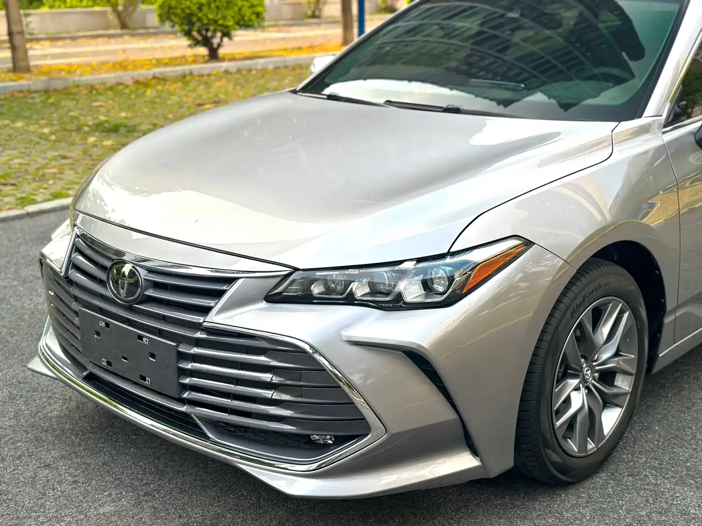 Toyota Avalon 2022 2.0L Progressive Edition фото 8