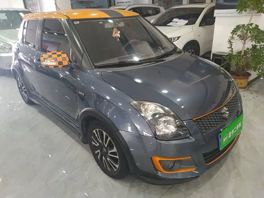 صورة 4 - Suzuki Swift