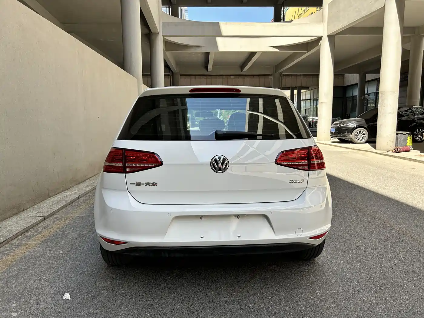 Volkswagen Golf 2016 1.6L Automatic Fashion фото 7