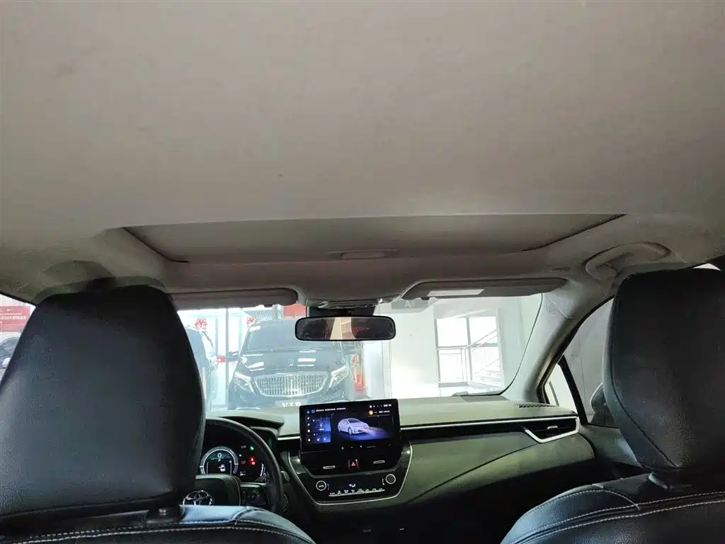 Toyota Corolla 2023 1.8L Smart Hybrid Dual Engine Elite Edition фото 14