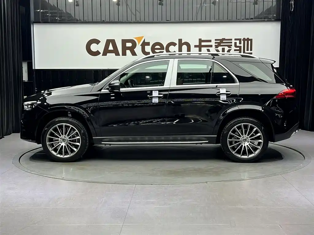 Mercedes-Benz GLE 2024 GLE 450 4MATIC Luxury фото 8