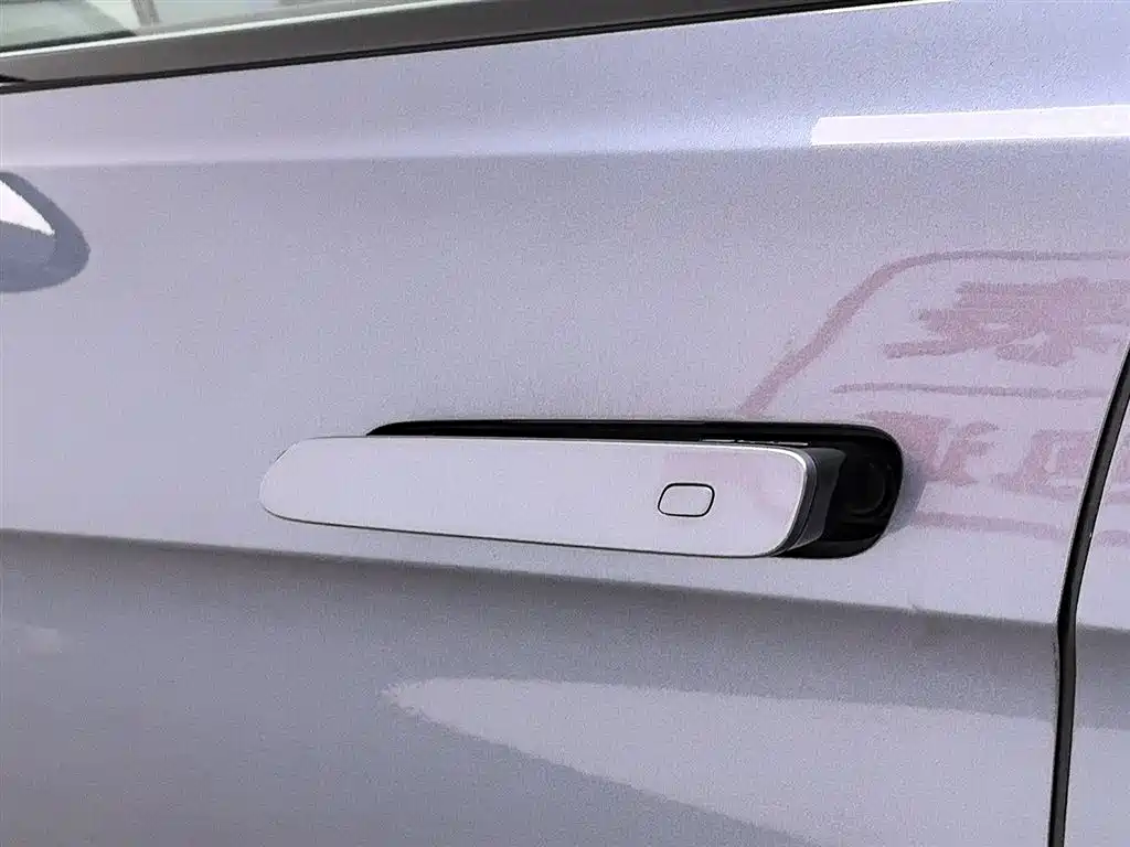 BYD Seal 2022 700km Long Range RWD Edition фото 18