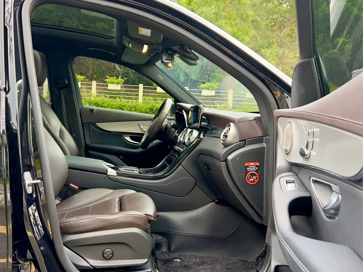 Mercedes-Benz GLC 2020 Facelift GLC 260 L 4MATIC Dynamic фото 9