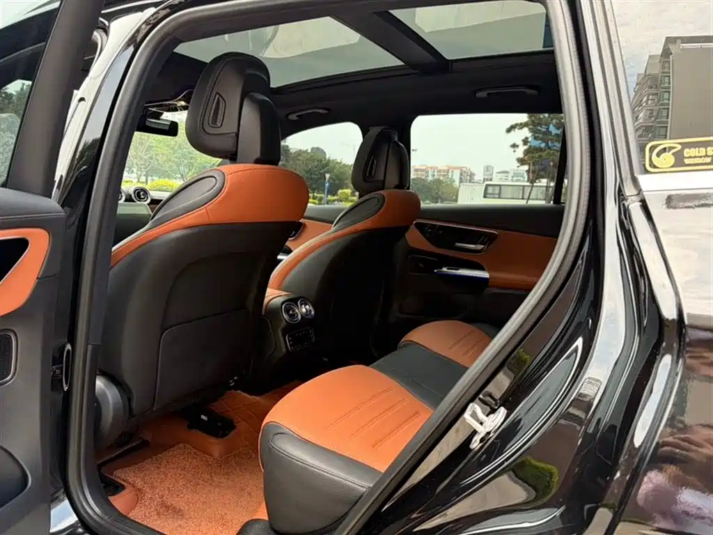 Mercedes-Benz GLC 2024 GLC 300 L 4MATIC Dynamic 5-seater фото 5