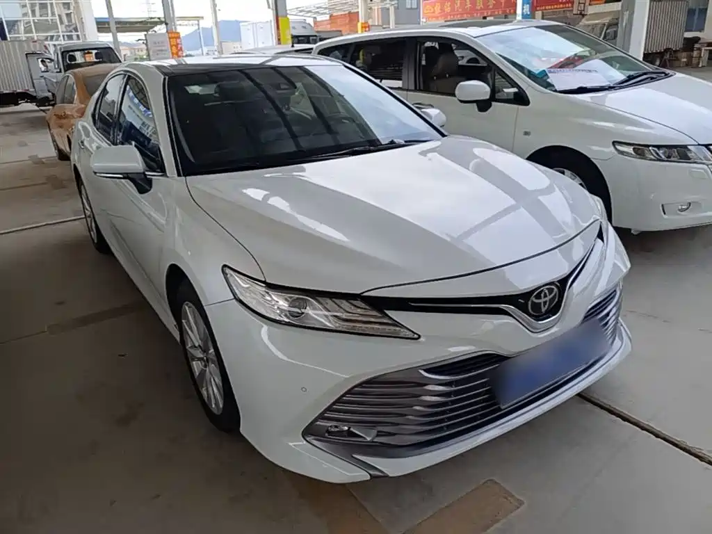 Toyota Camry 2019 2.0G Luxury Edition China VI фото 4