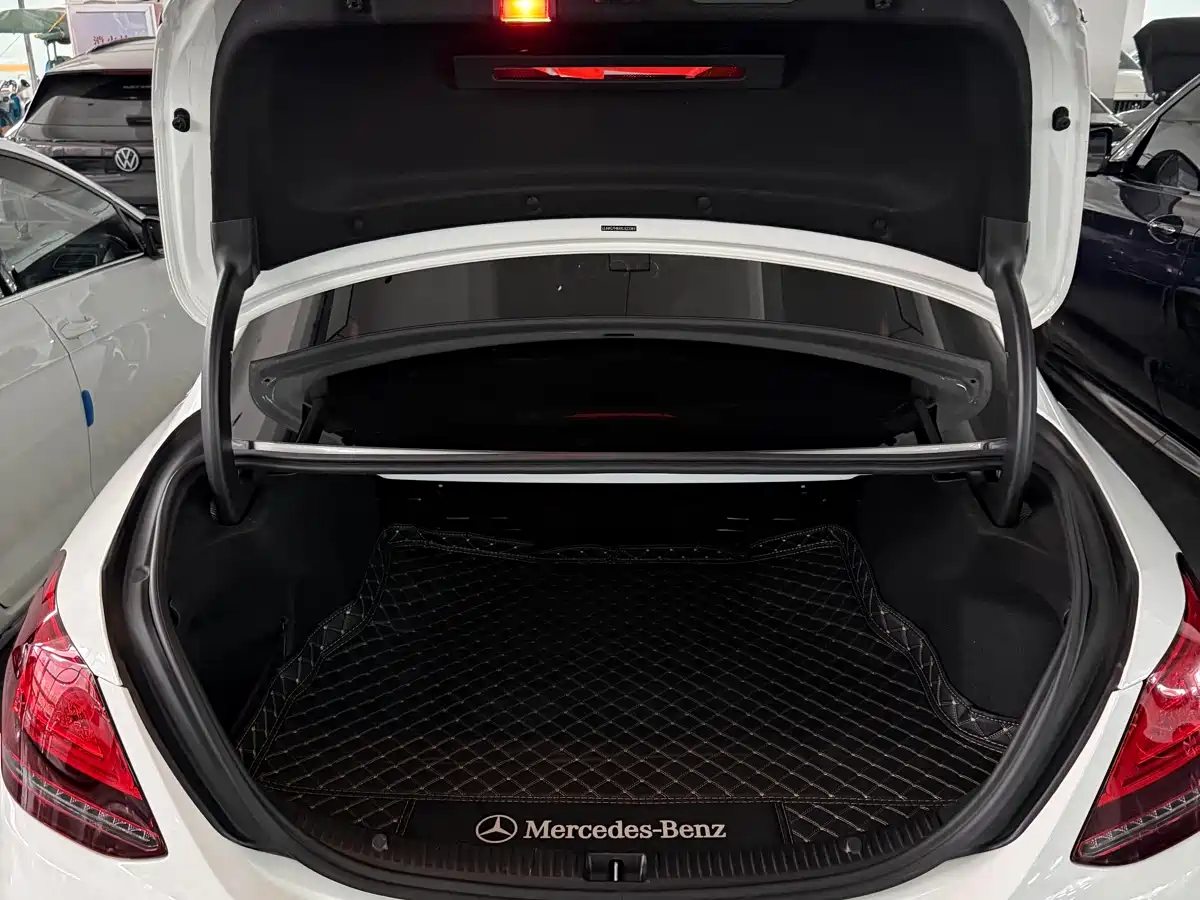 Mercedes-Benz C-Class 2019 C 260 L Sport фото 16