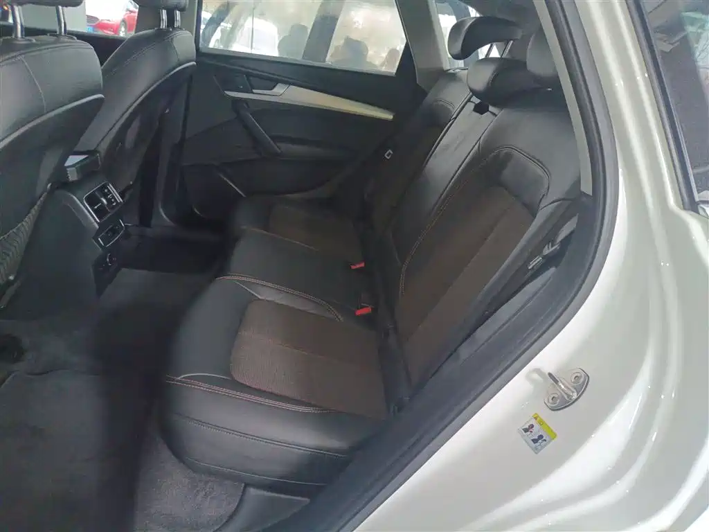 Audi Q5L 2020 Facelift 40 TFSI Honor Progressive фото 17