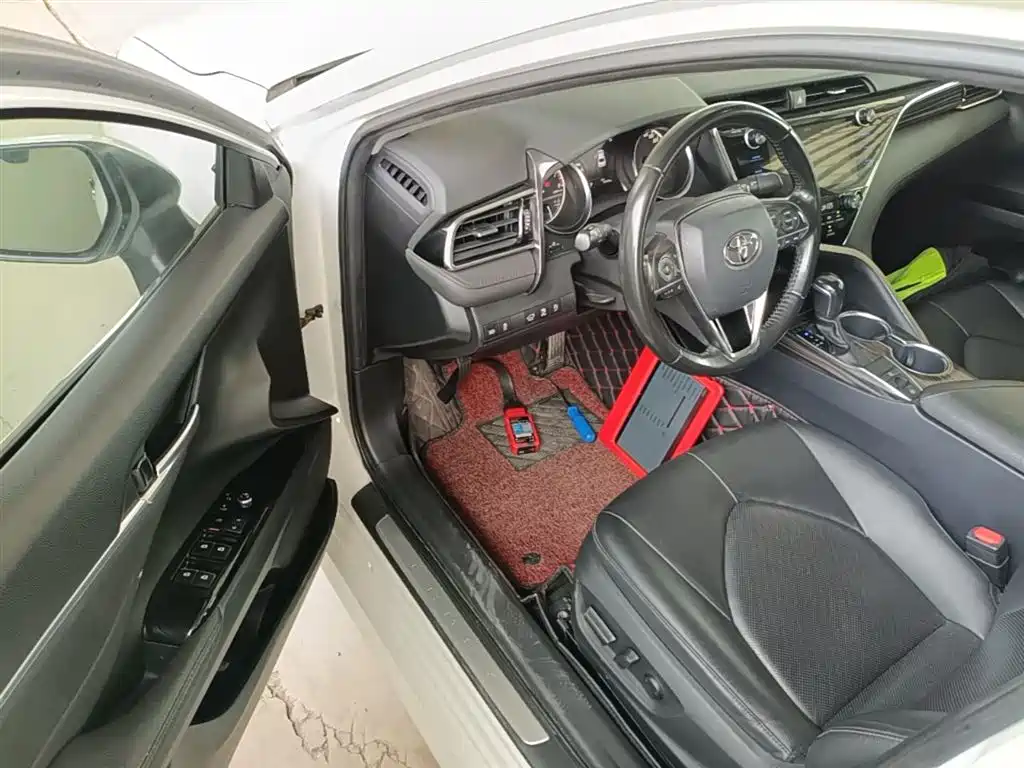 Toyota Camry 2019 2.0G Luxury Edition China VI фото 16