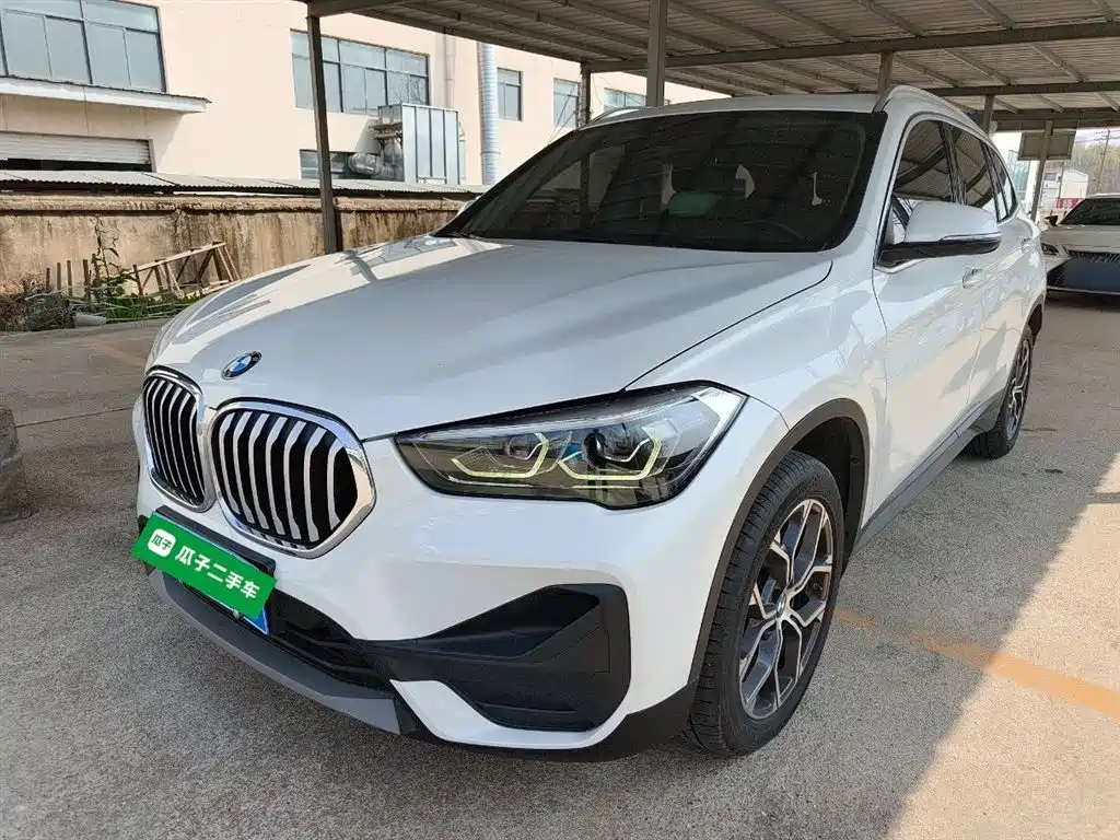 BMW X1 2021 sDrive25Li Leading