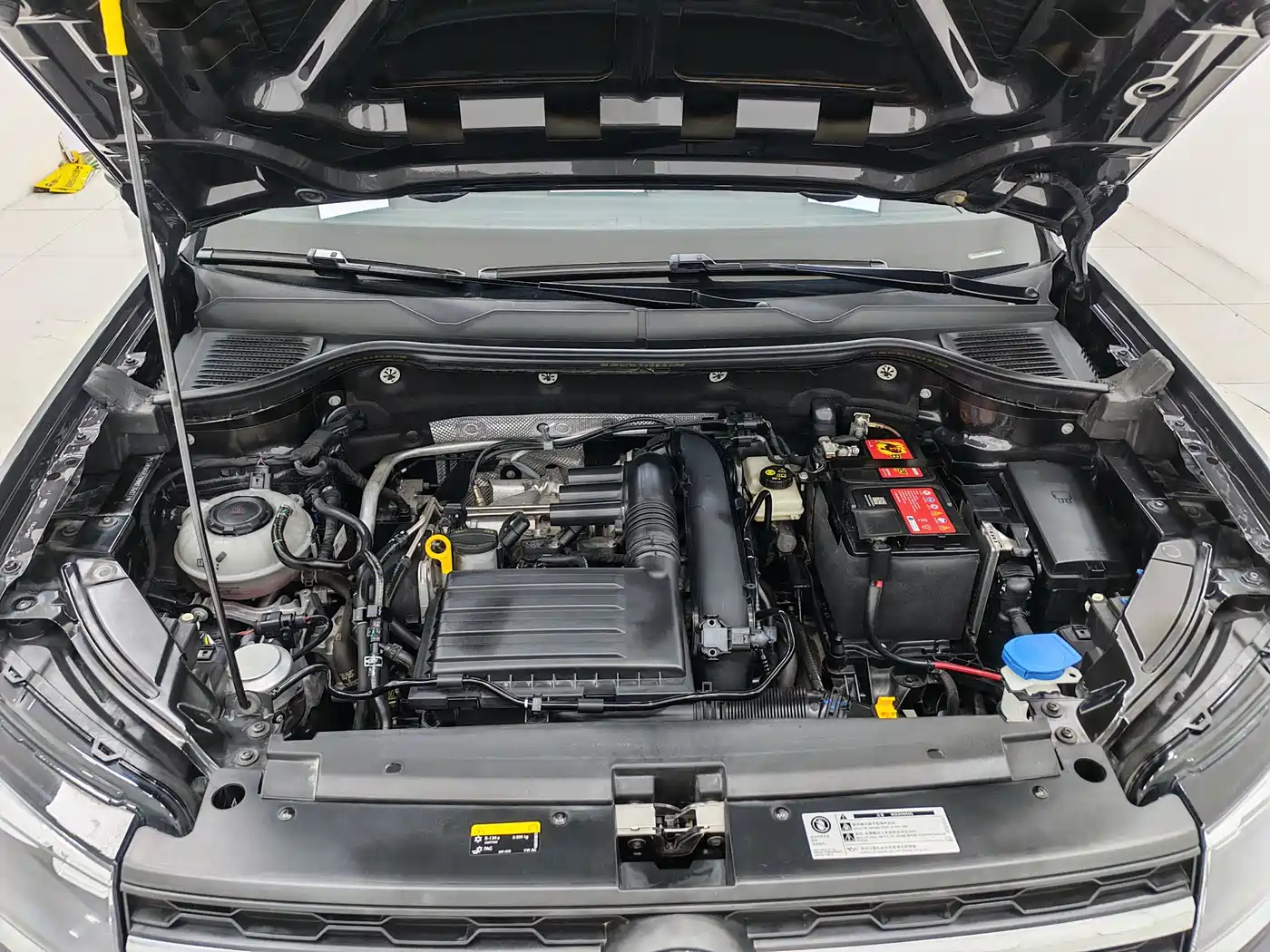 Volkswagen Tharu 2022 280TSI 2WD Comfort фото 17