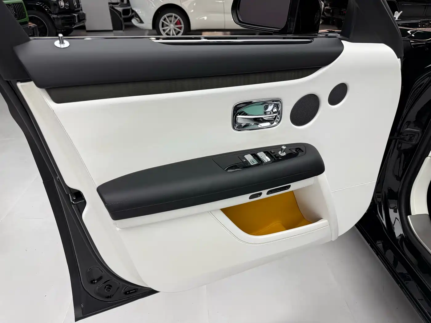 Rolls-Royce Ghost 2021 6.7T Long Wheelbase фото 20
