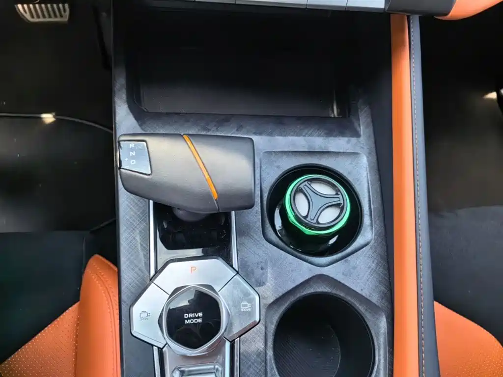 CHANGAN UNI-V