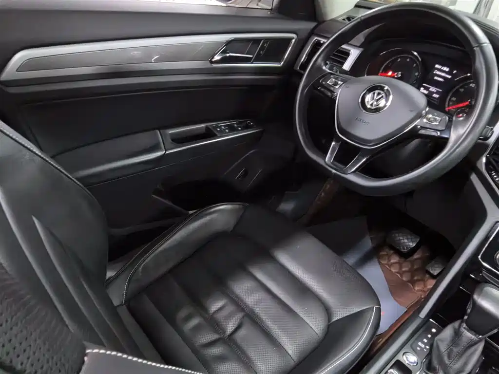 Volkswagen Teramont 2017 380TSI 4WD Luxury Edition фото 14