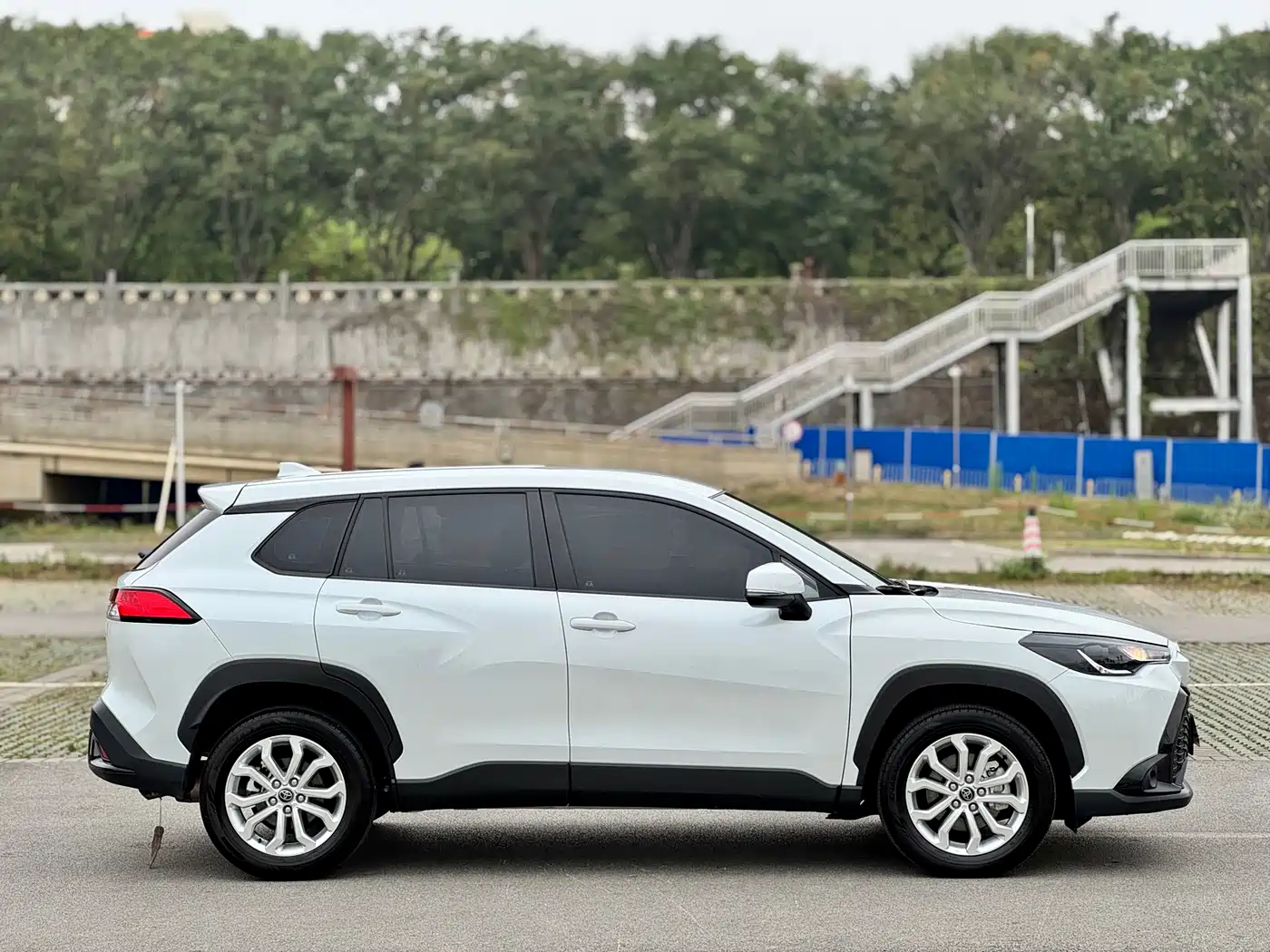 TOYOTA FENGLANDA