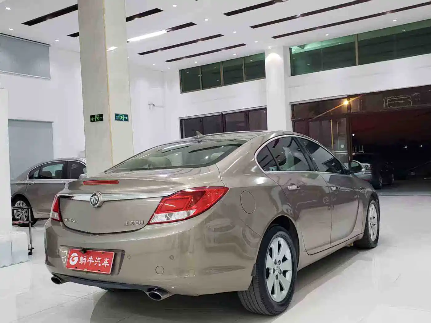 Buick Regal 2011 2.0L Comfort Edition фото 9