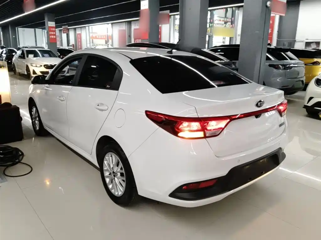 Kia K2 2017 Sedan 1.4L AT GLS фото 23