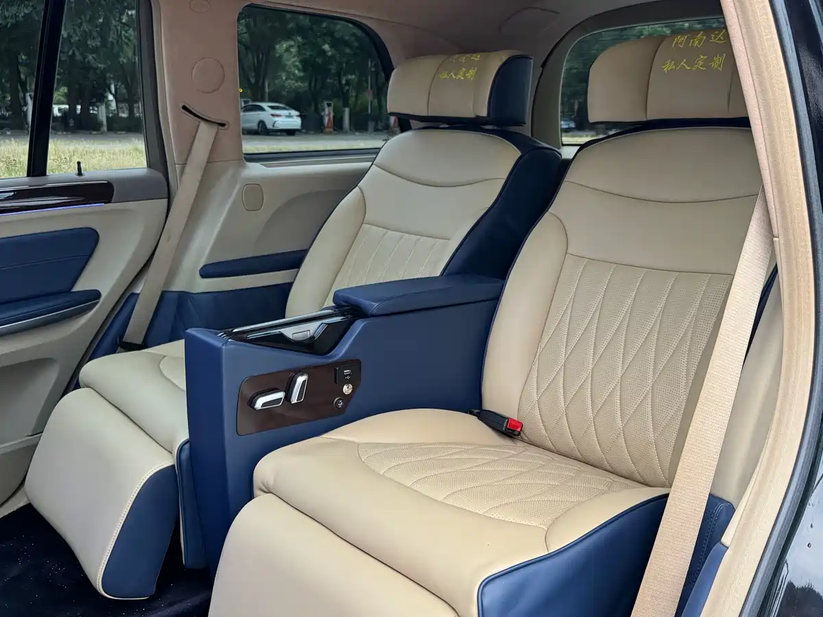 Mercedes-Benz GL-Class 2011 GL 450 4MATIC Premium фото 20