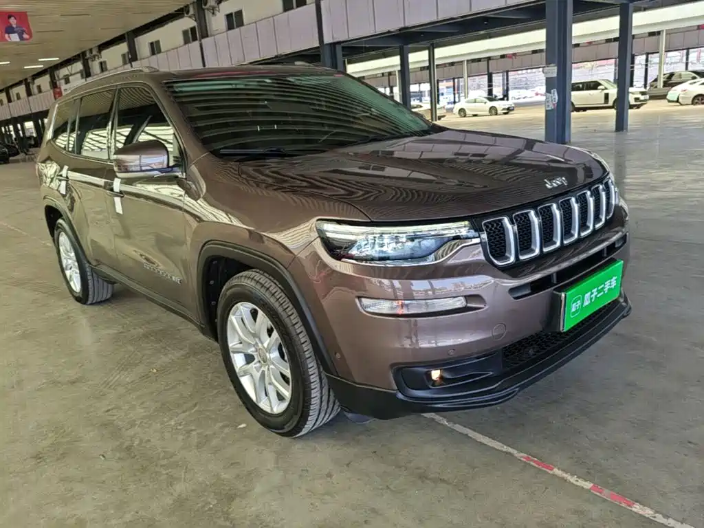Jeep Commander 2019 2018 2.0T 2WD Advance Version China V