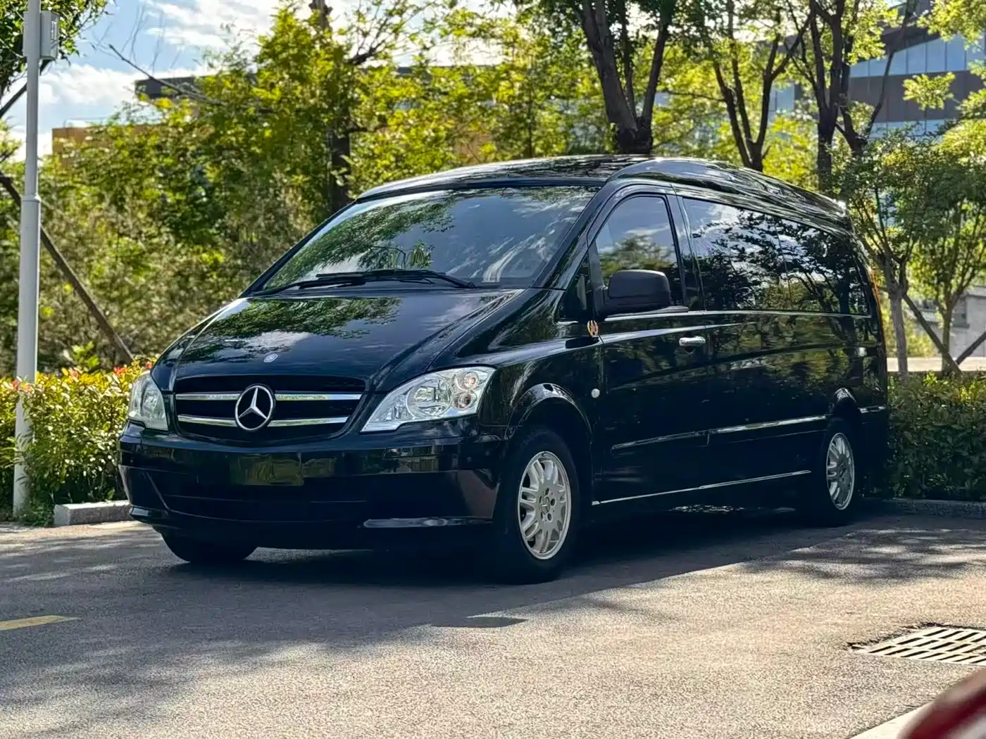 Mercedes-Benz Vito 2013 Model 3.0L Elite Edition