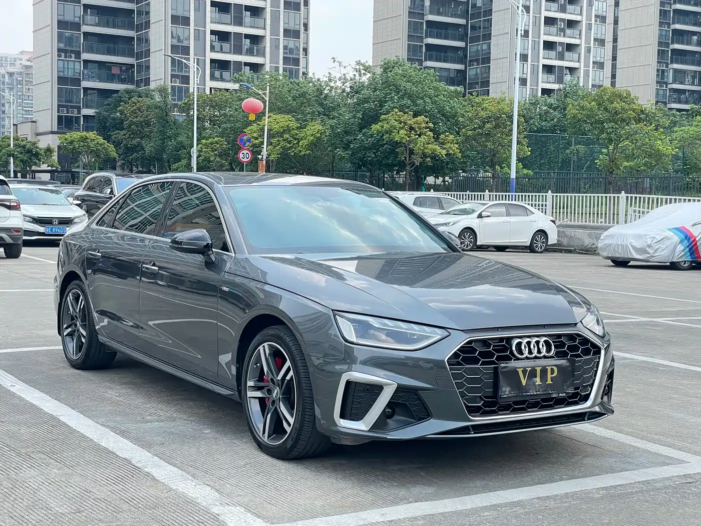 Audi A4L 2020 40 TFSI Fashion Dynamic Edition фото 2