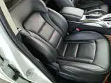Фото 25 - Geely Atlas