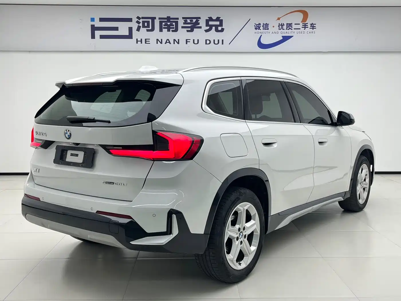 BMW X1 2023 sDrive20Li X Design Package фото 4