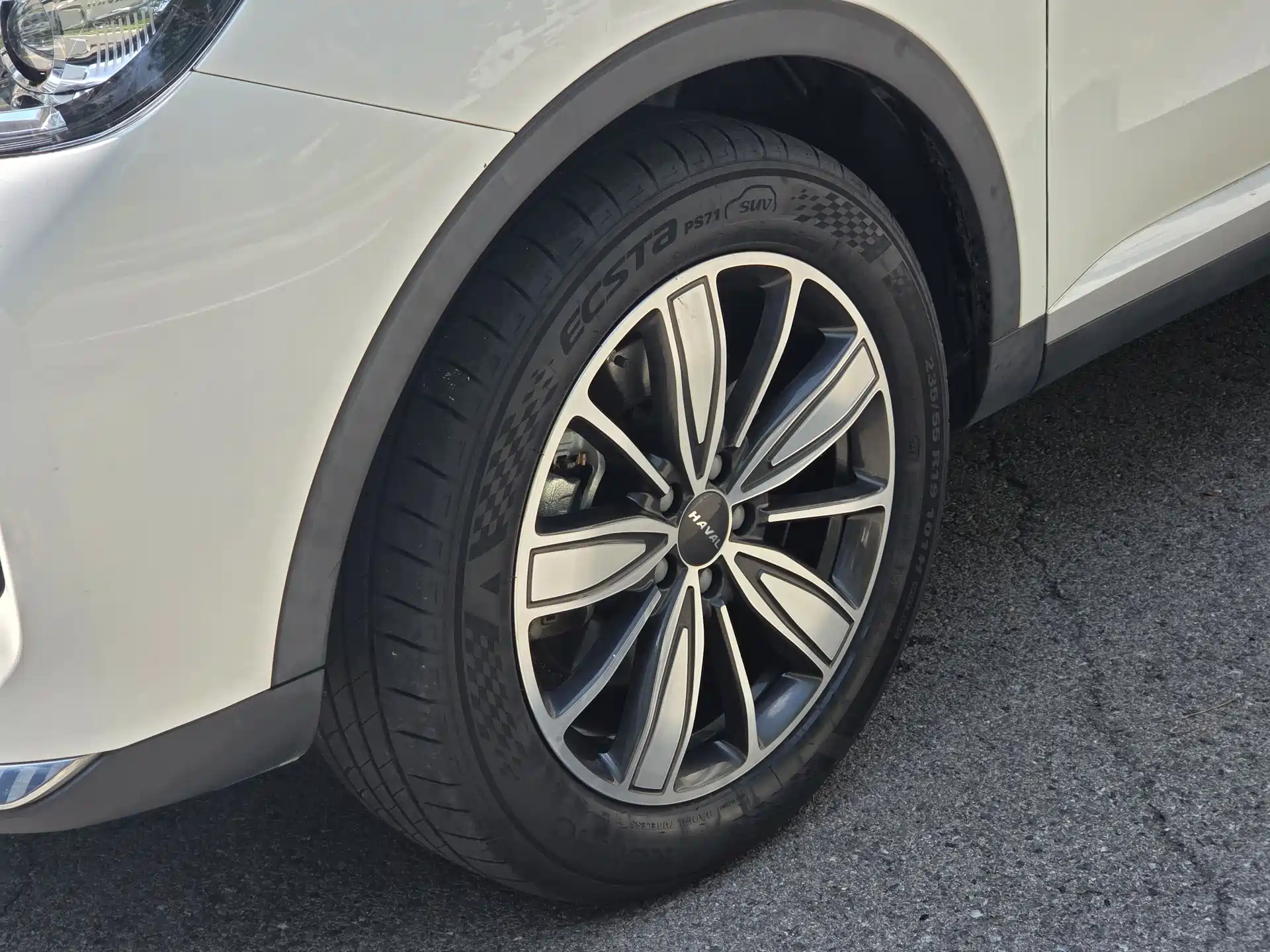 Фото 24 - Haval H6