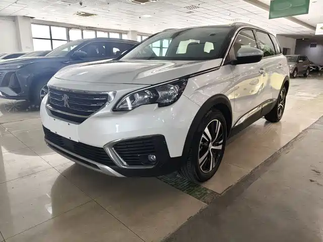 Peugeot 5008 2019