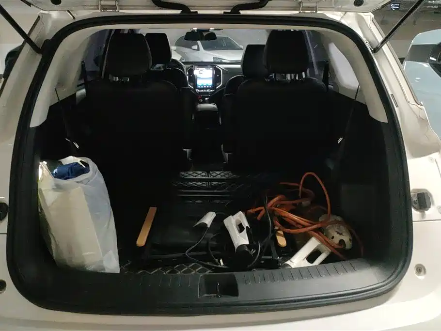 BAOJUN 530
