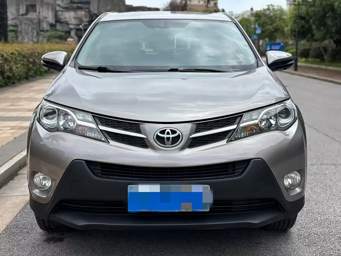 Toyota RAV4 Rongfang 2013 2.0L CVT 4WD Pioneer фото 4