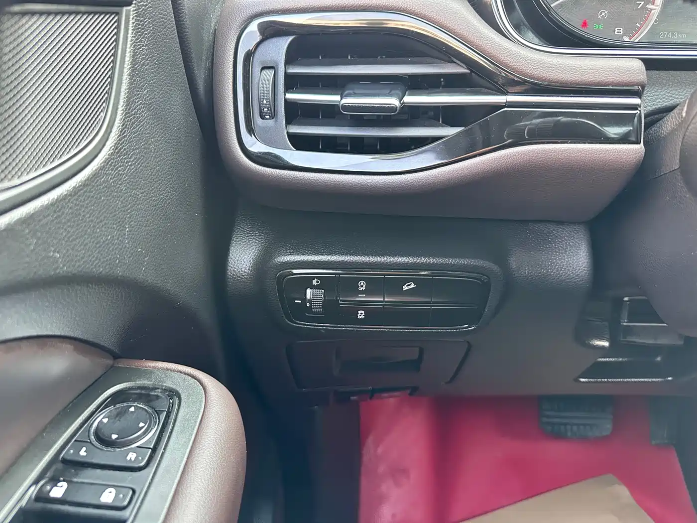 GAC Trumpchi Trumpchi M6 2019 270T Automatic Luxury (6-seater) China V фото 11